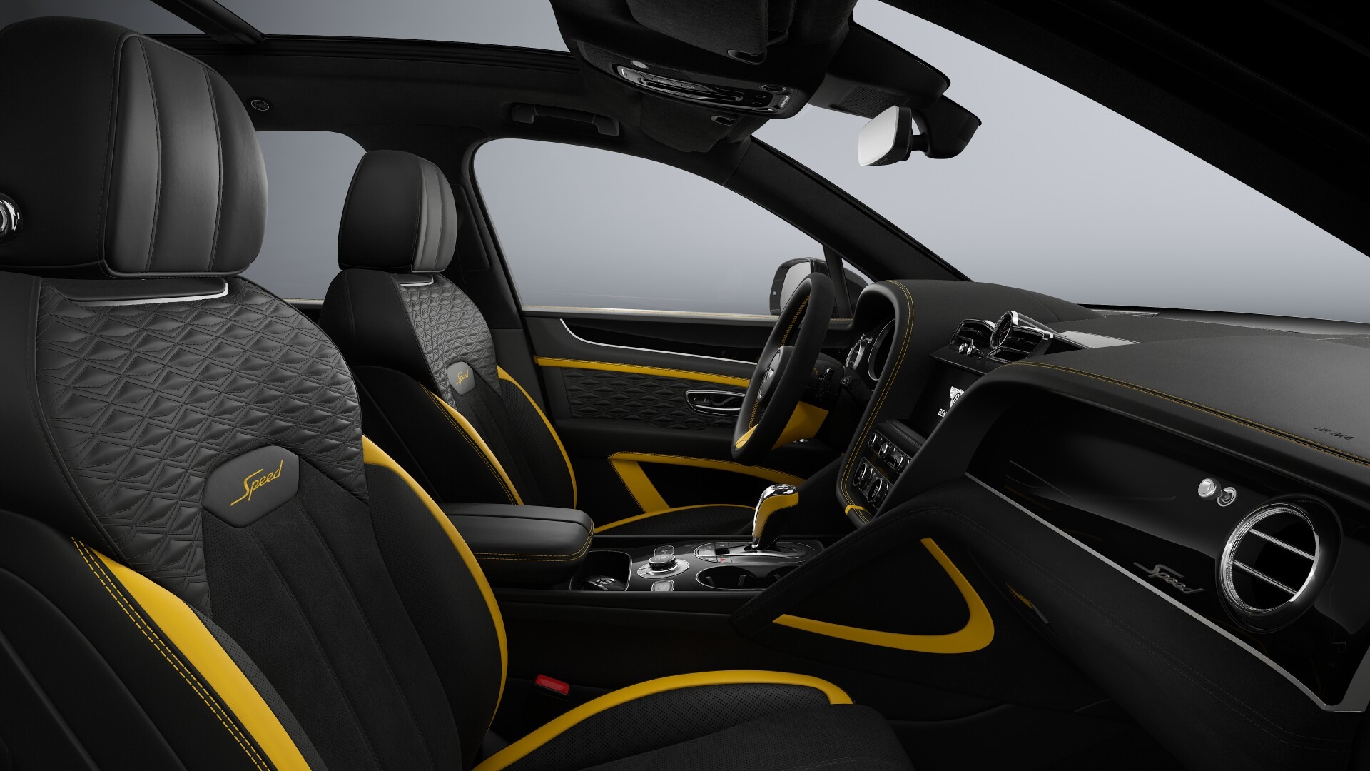 2027 Bentley Bentayga Image 4