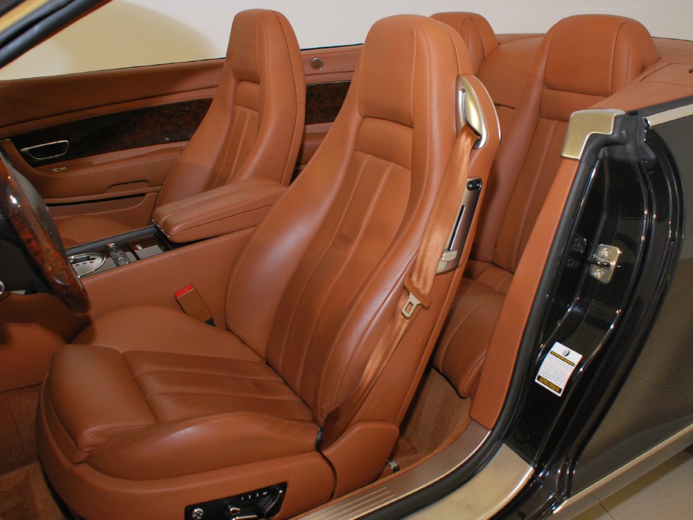 2007 Bentley Continental GT Convertible Image 22