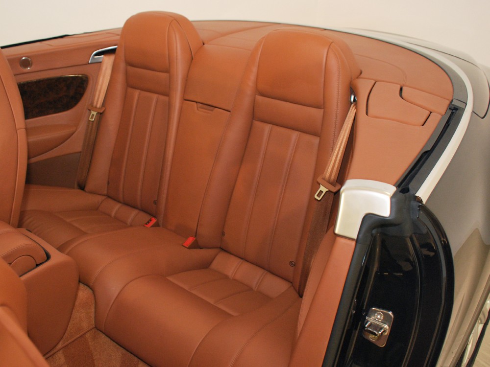 2007 Bentley Continental GT Convertible Image 23