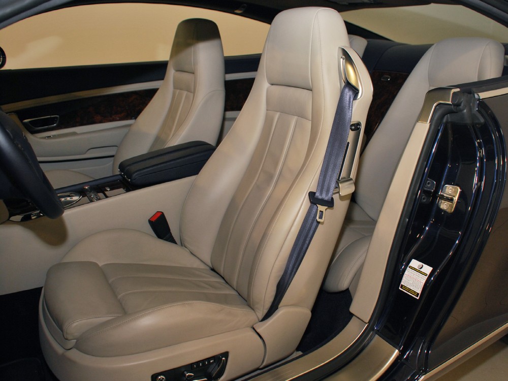 2005 Bentley Continental GT Image 14