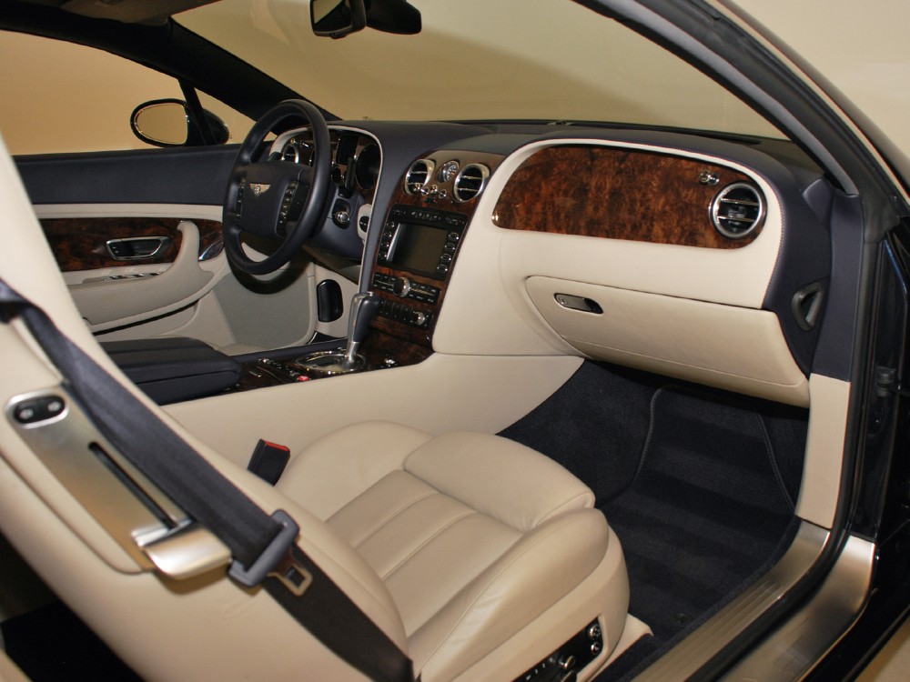 2005 Bentley Continental GT Image 16