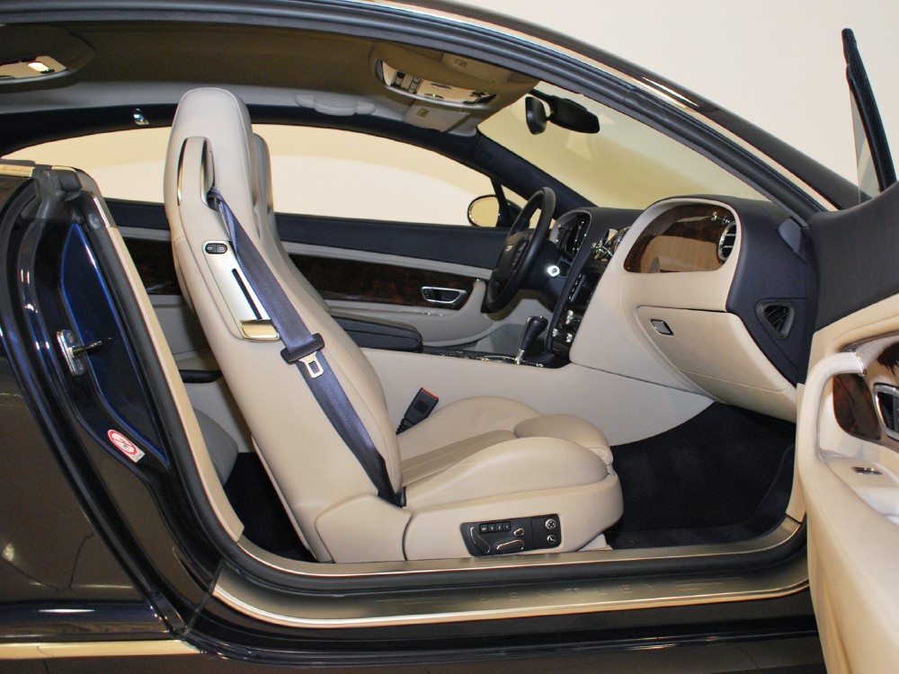 2005 Bentley Continental GT Image 17