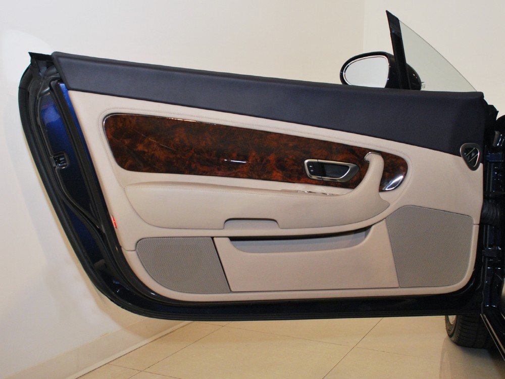 2005 Bentley Continental GT Image 18