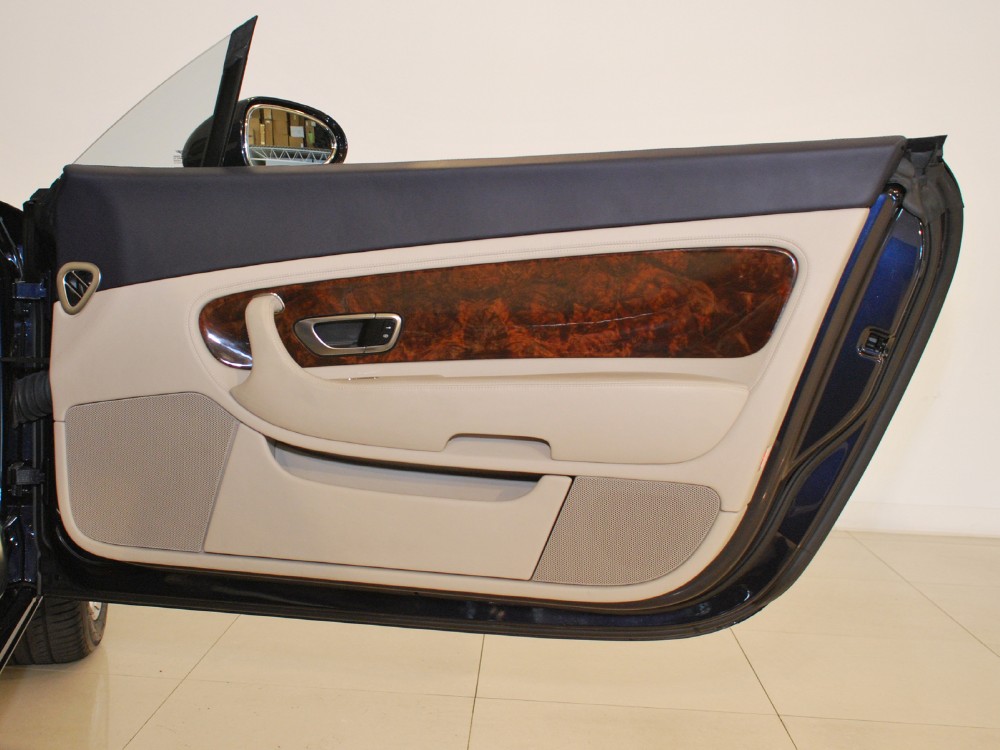 2005 Bentley Continental GT Image 19