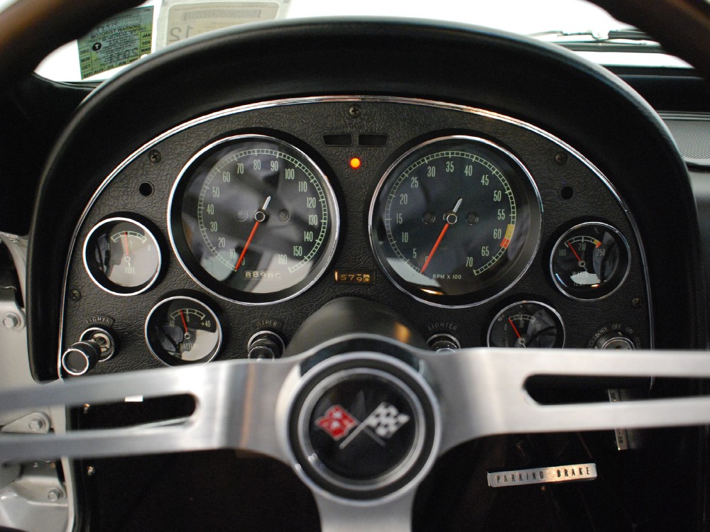 1966 Chevrolet Corvette Image 19
