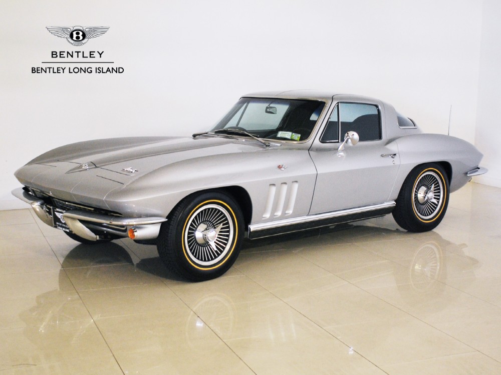 1966 Chevrolet Corvette Image 1