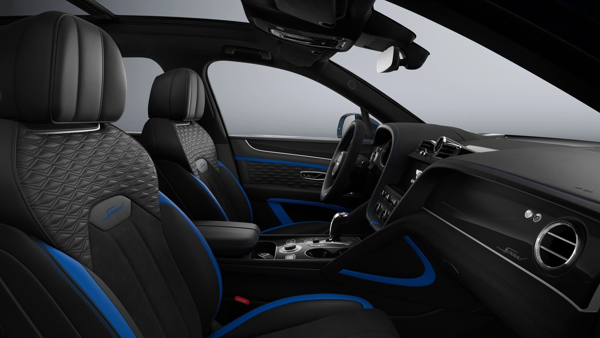 2026 Bentley Bentayga Image 4