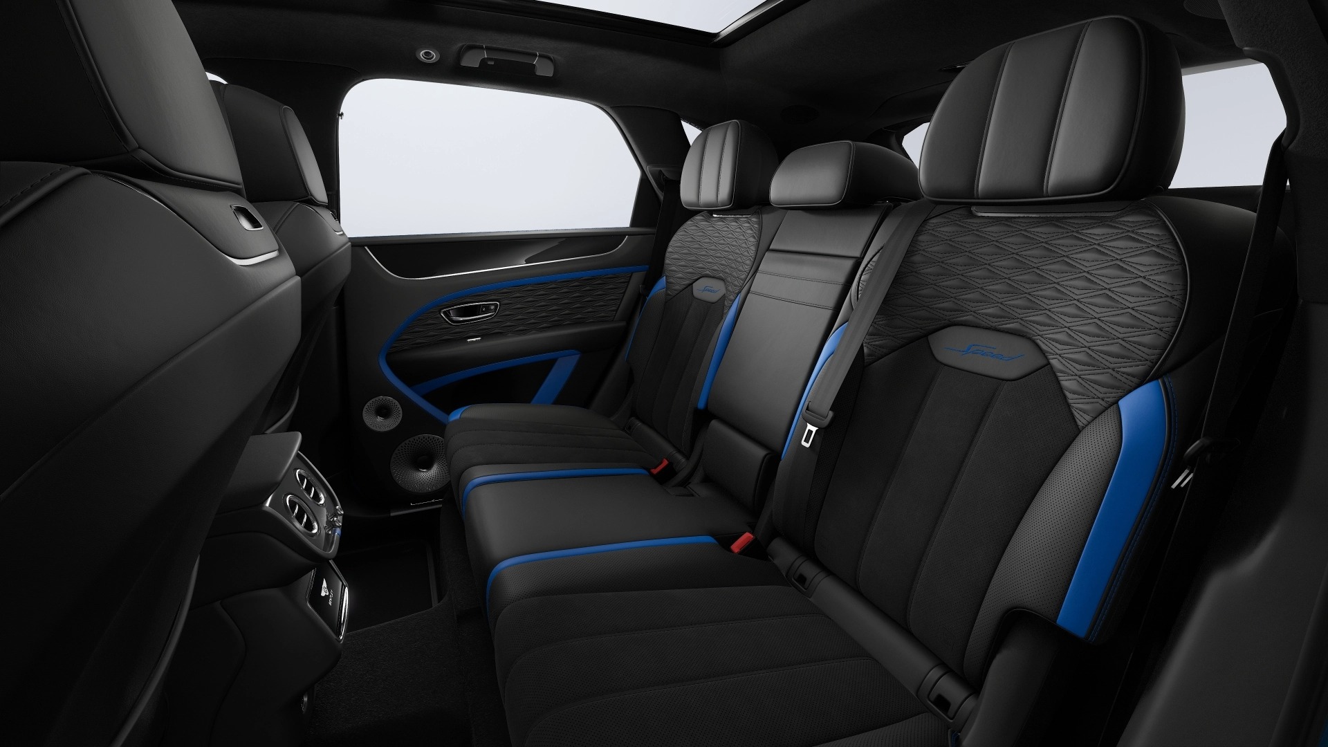 2026 Bentley Bentayga Image 6