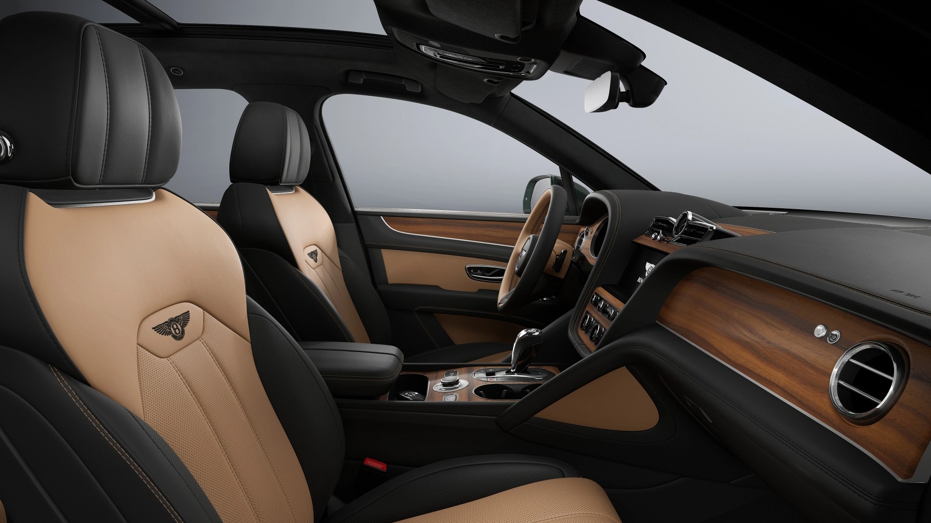2026 Bentley Bentayga Image 4