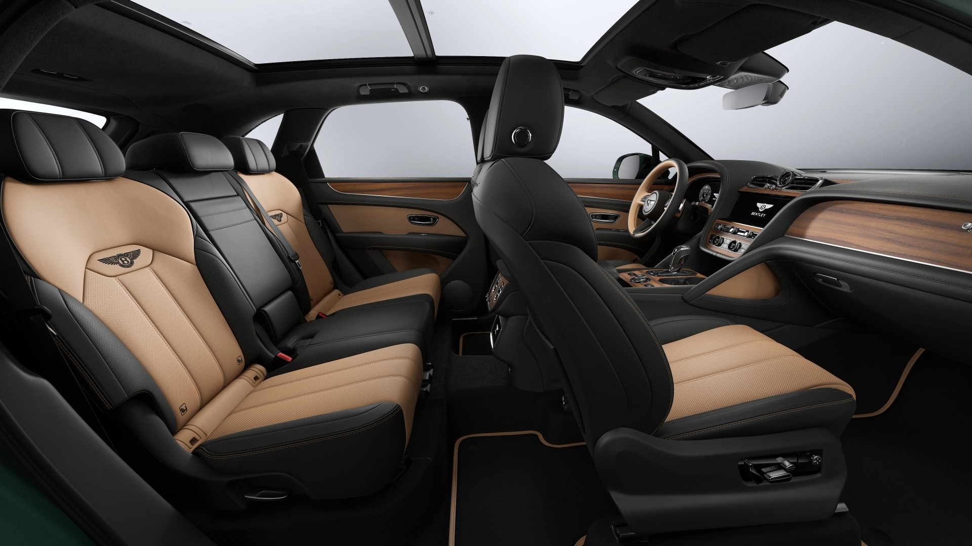 2026 Bentley Bentayga Image 8