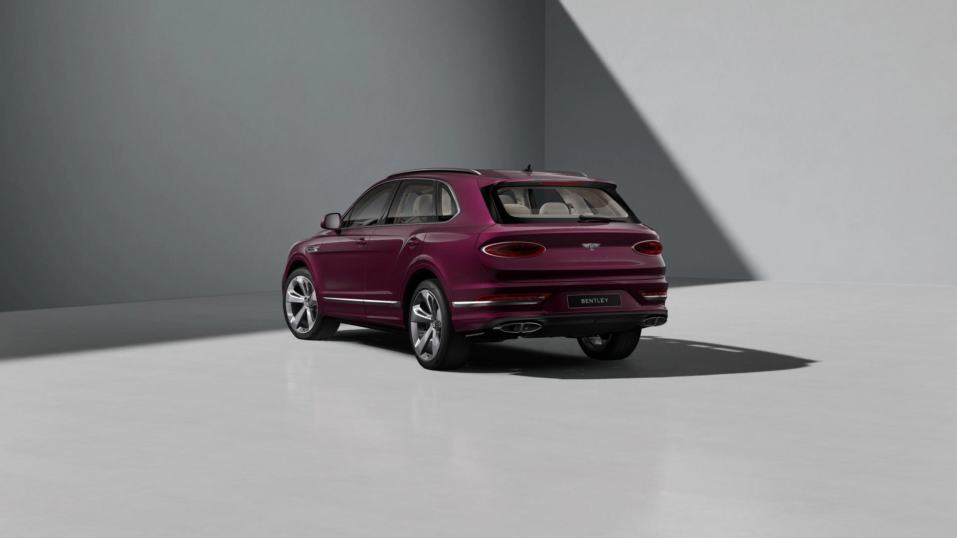 2026 Bentley Bentayga Image 5