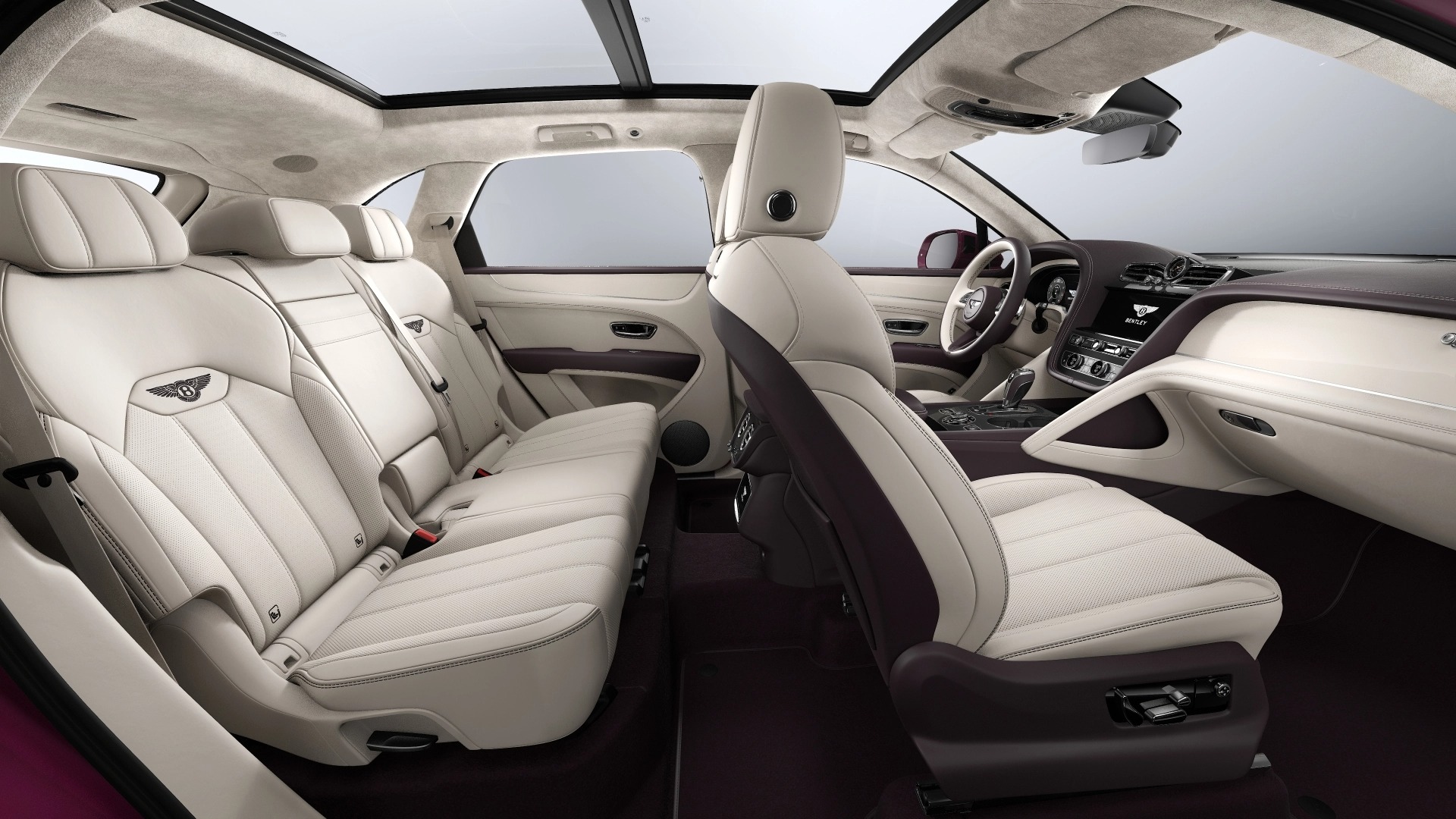 2026 Bentley Bentayga Image 6