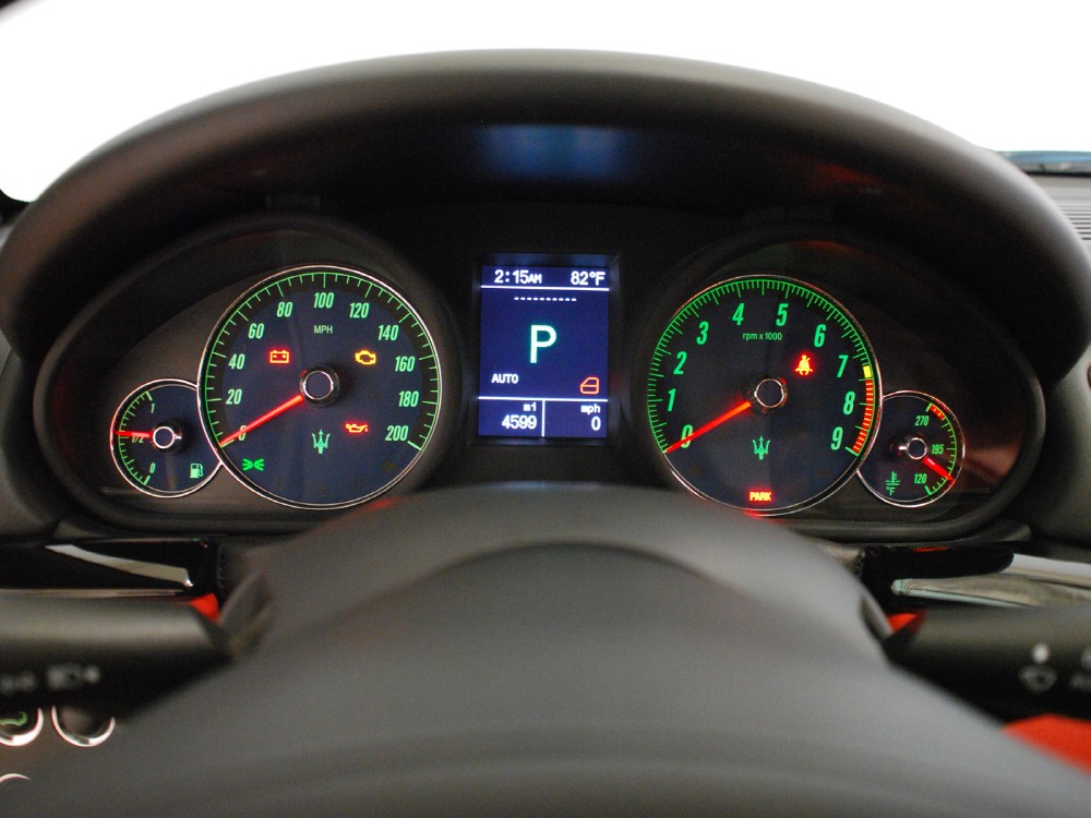 2010 Maserati GranTurismo Image 12