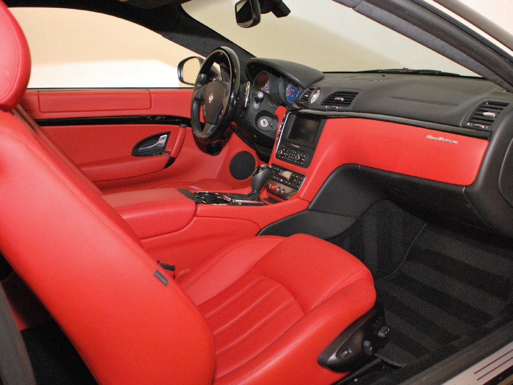 2010 Maserati GranTurismo Image 16