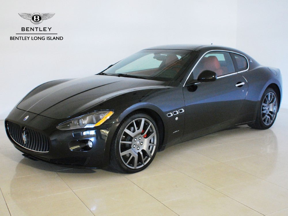 2010 Maserati GranTurismo Image 1