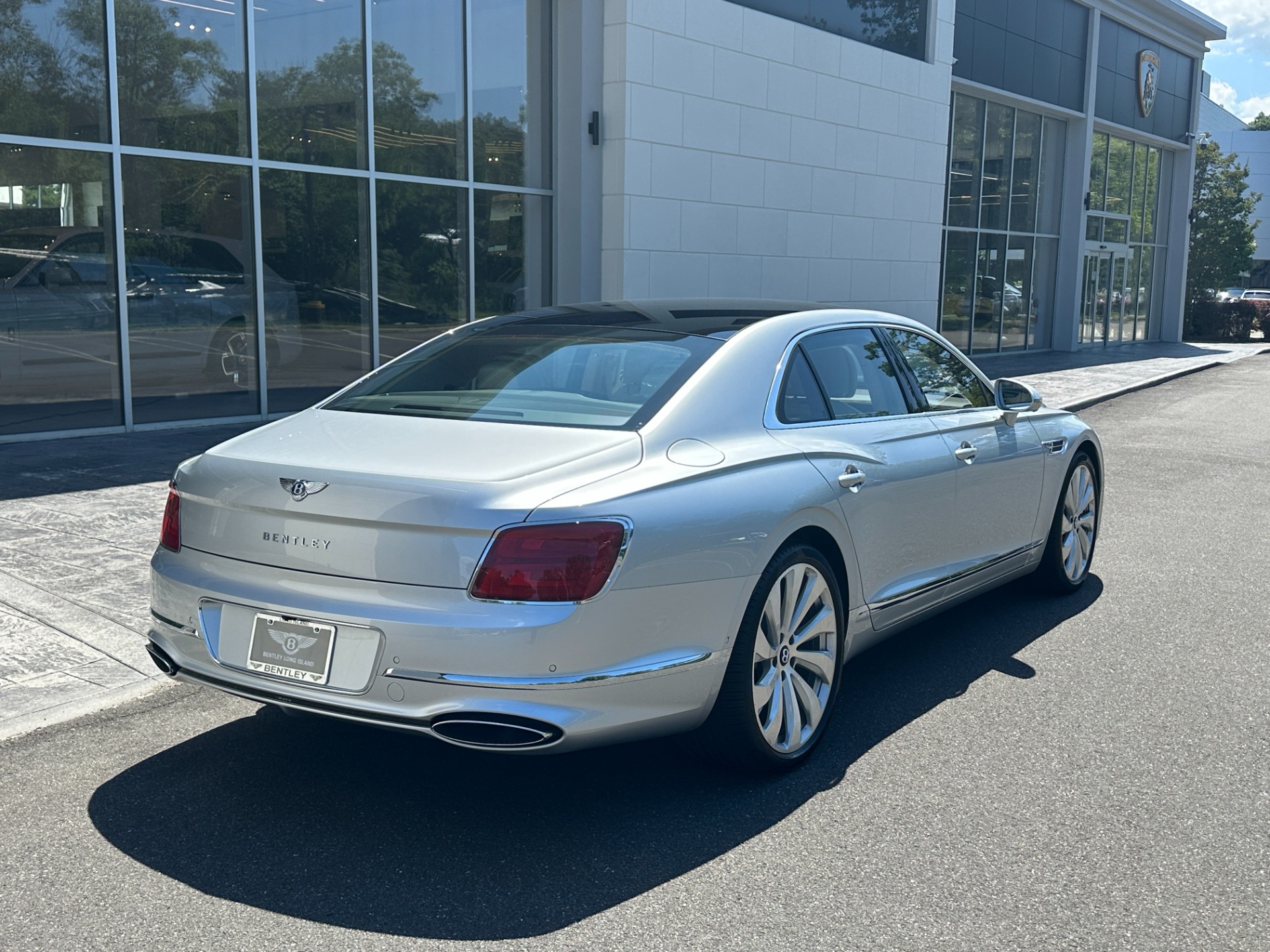 2026 Bentley Flying Spur Image 14