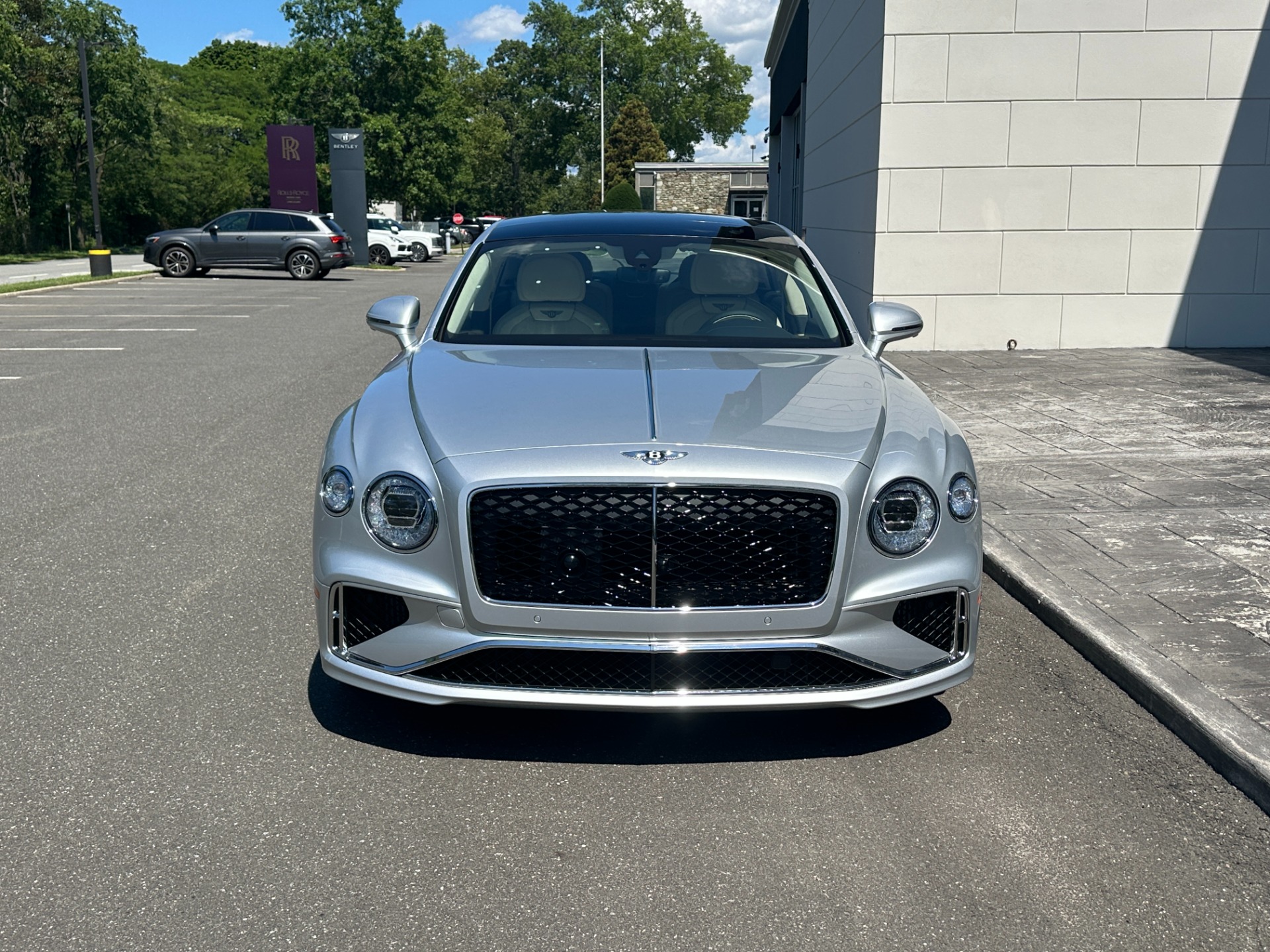 2026 Bentley Flying Spur Image 7