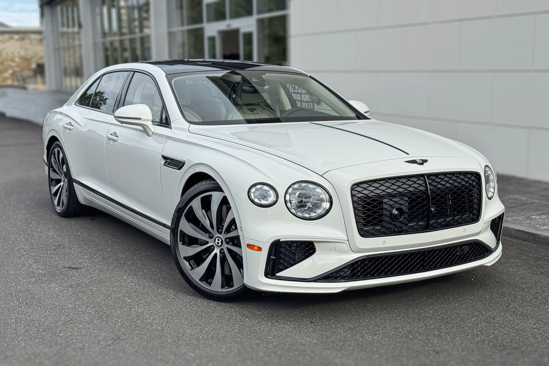 2026 Bentley Flying Spur Image 10