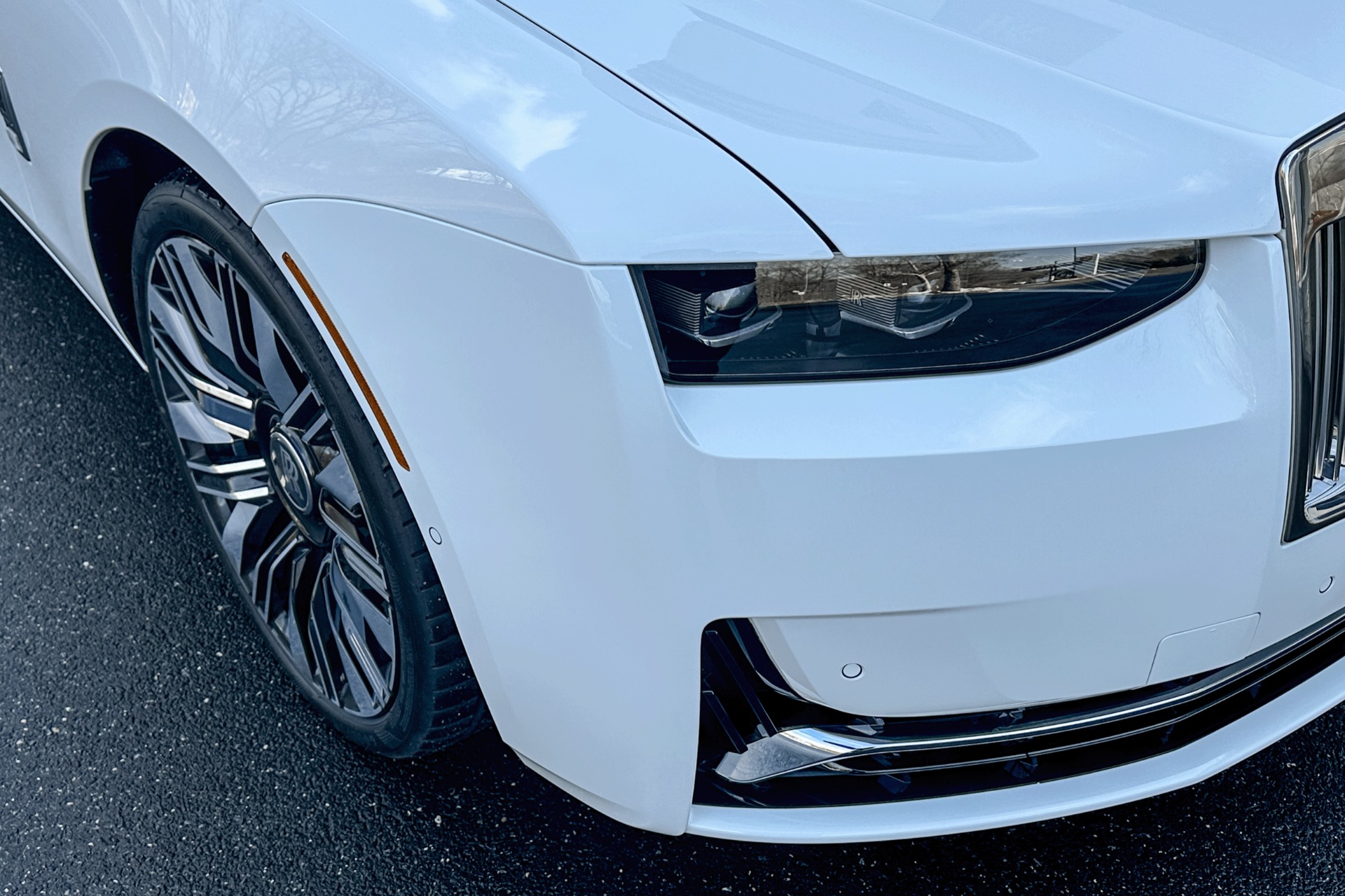 2026 Rolls-Royce Ghost Image 11