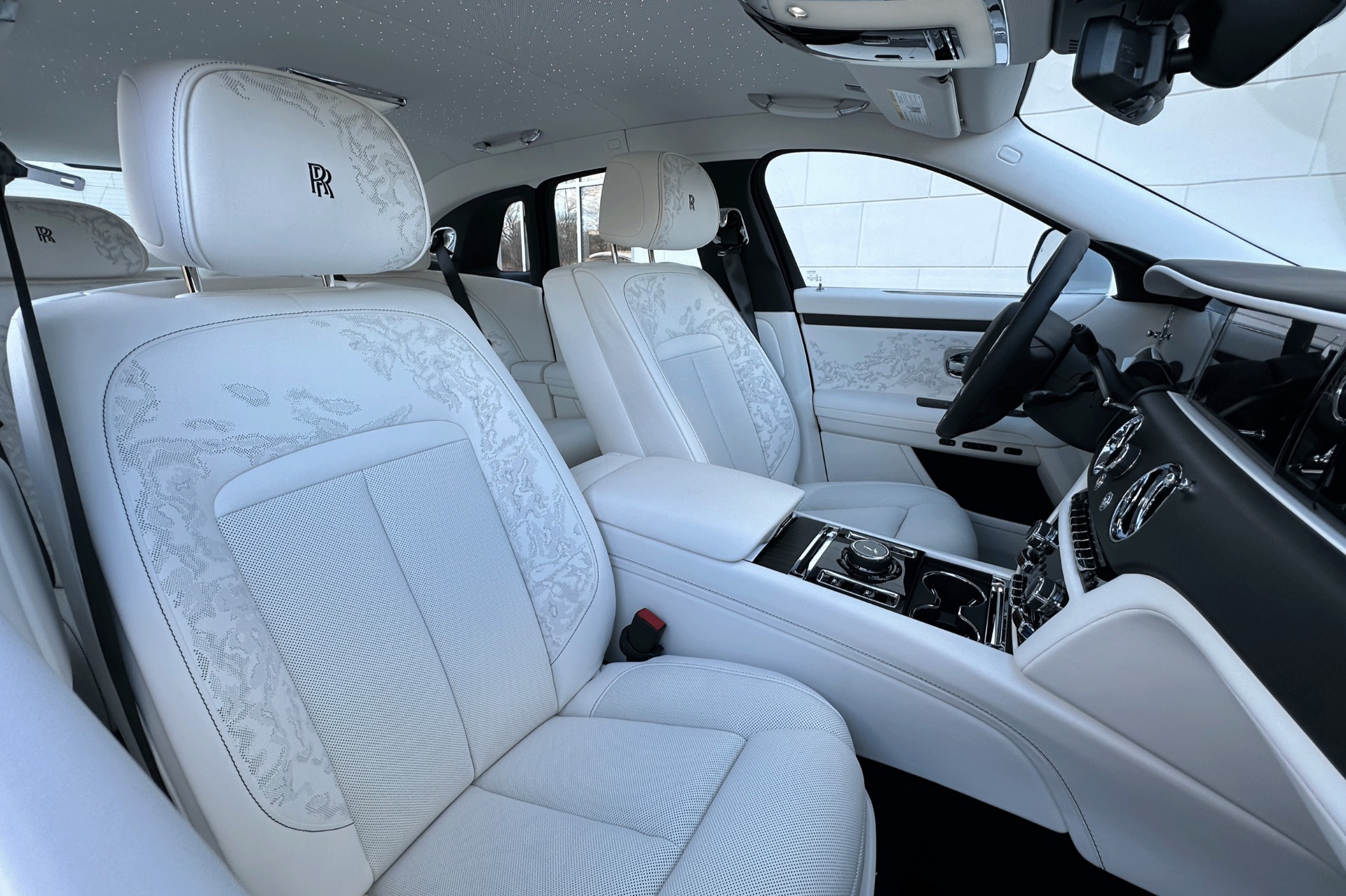 2026 Rolls-Royce Ghost Image 15