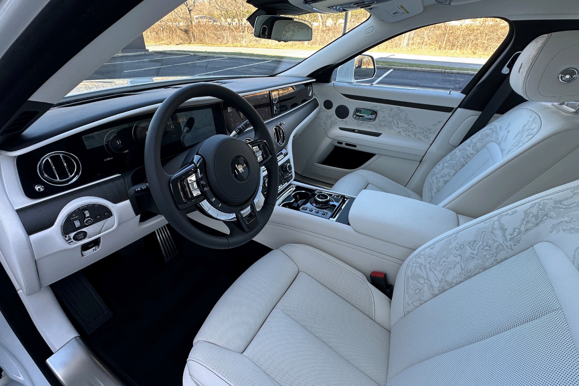 2026 Rolls-Royce Ghost Image 2