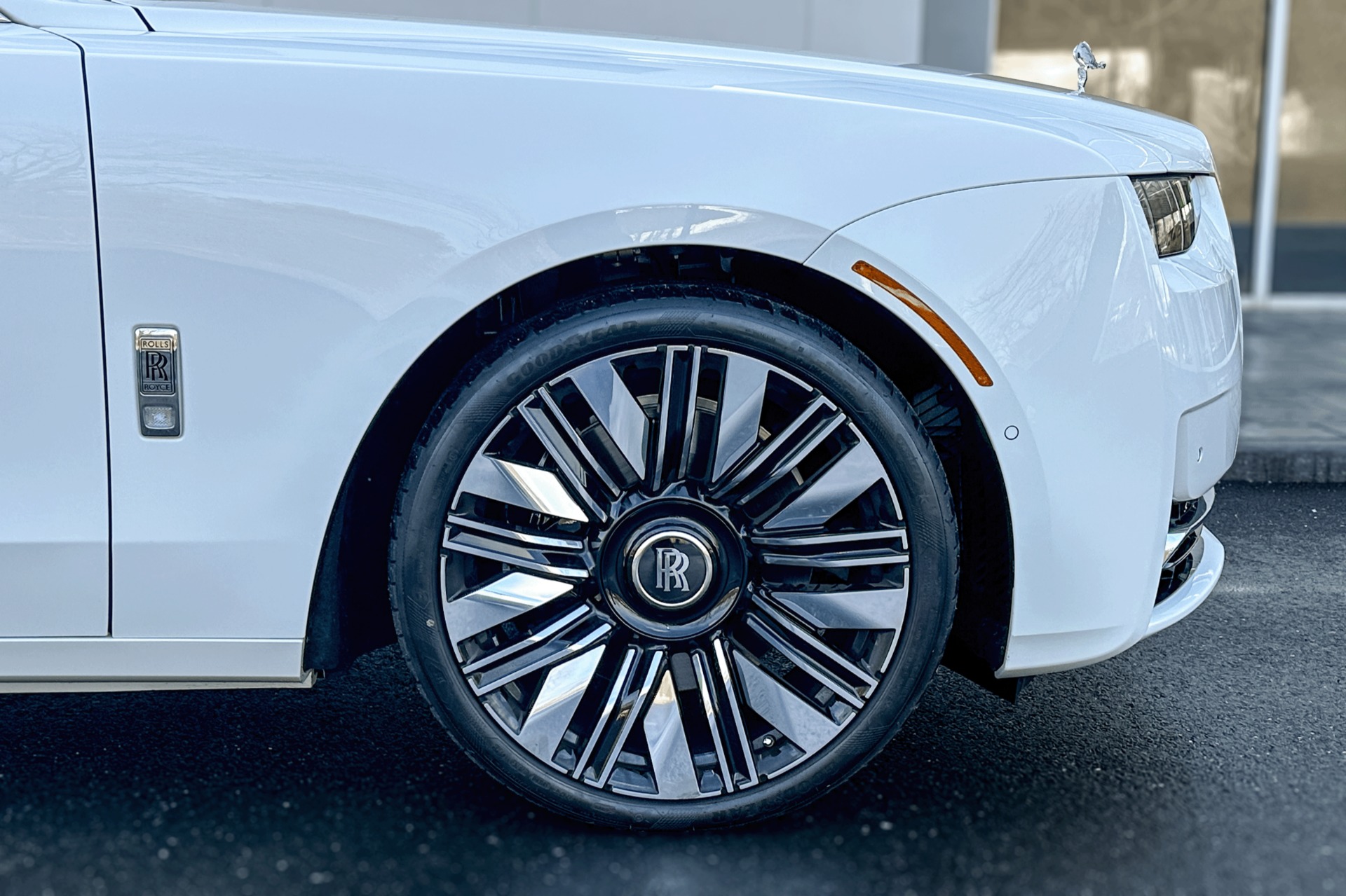 2026 Rolls-Royce Ghost Image 9