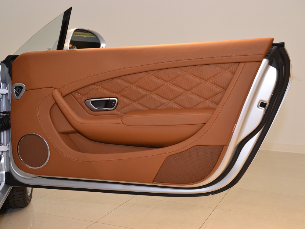 2012 Bentley Continental GT Image 18