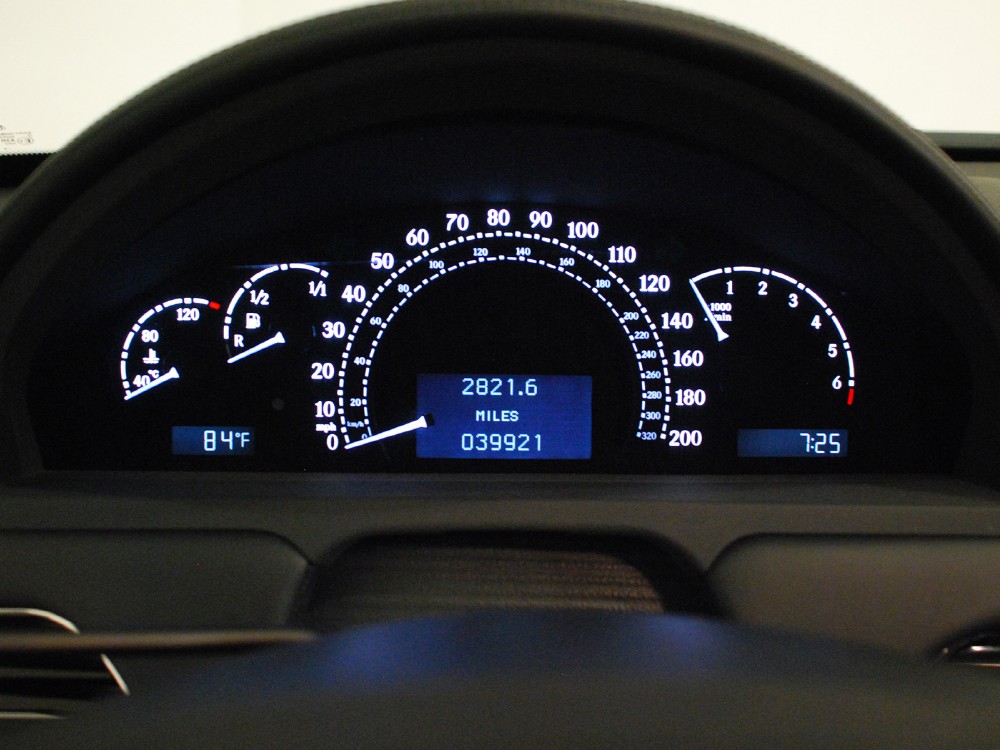 2009 Maybach 57 Image 12