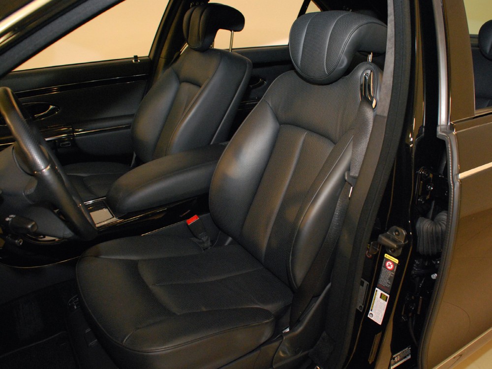 2009 Maybach 57 Image 14
