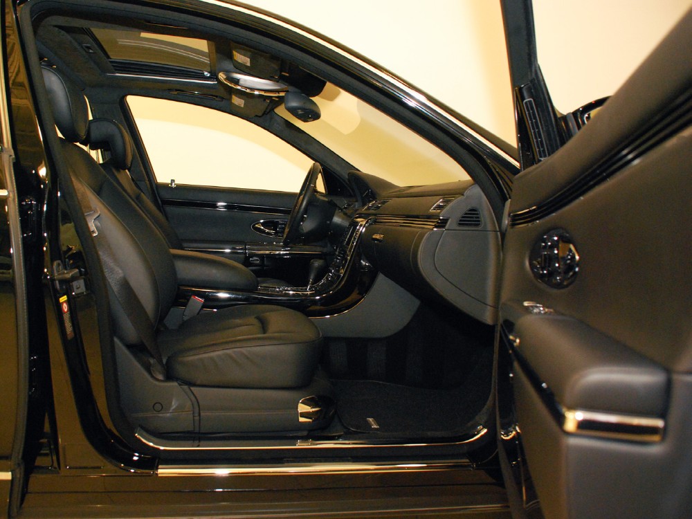 2009 Maybach 57 Image 16