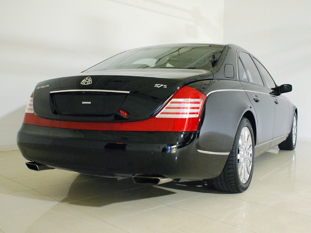 2009 Maybach 57 Image 2