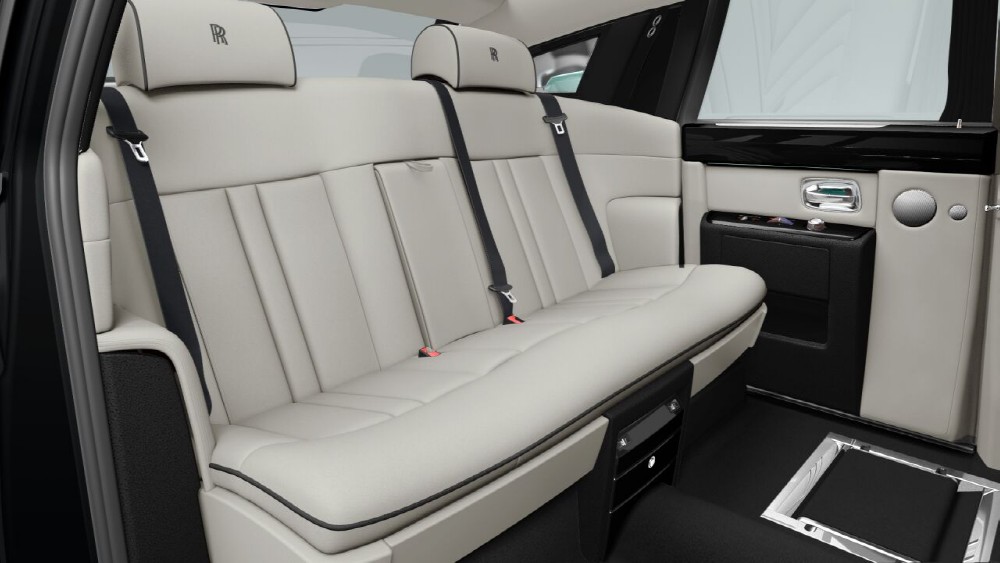2013 Rolls-Royce Phantom (Series II) Image 6