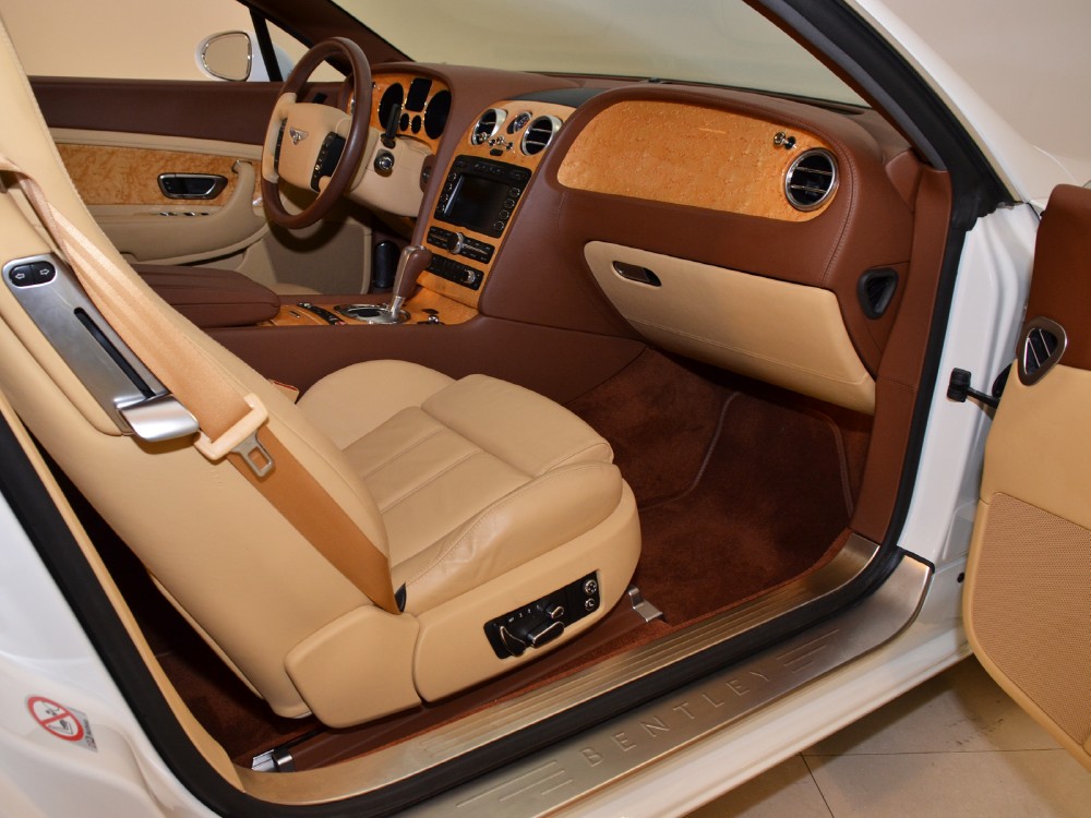 2006 Bentley Continental GT Image 16