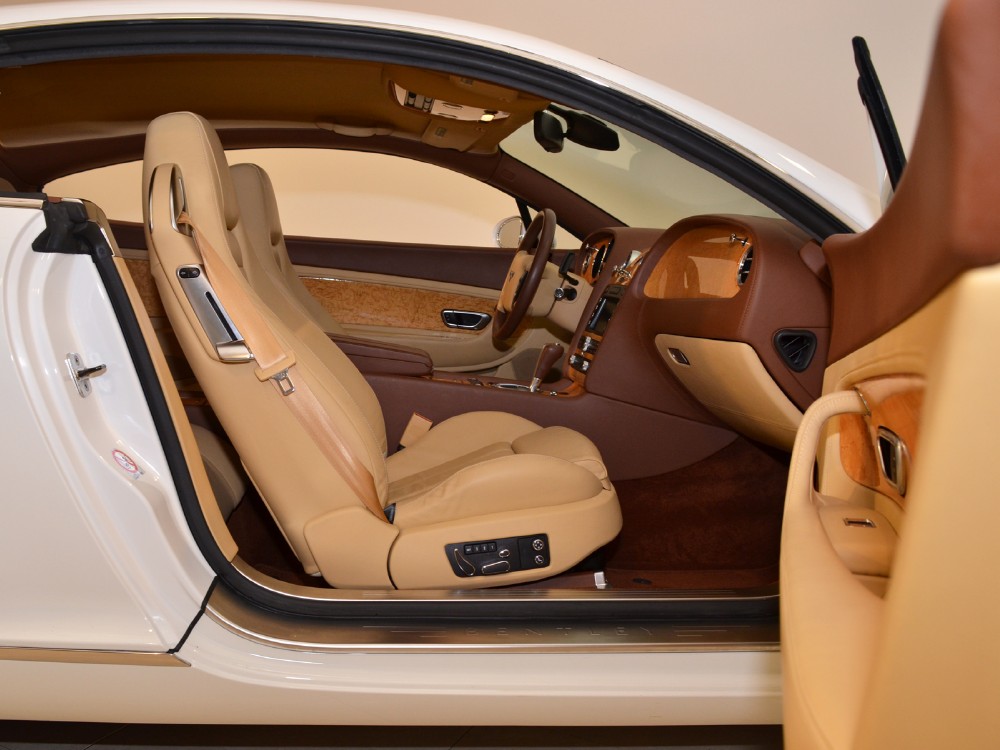 2006 Bentley Continental GT Image 17