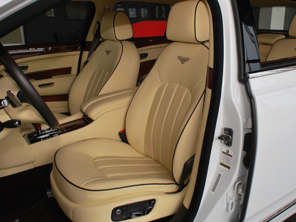 2011 Bentley Mulsanne Image 13