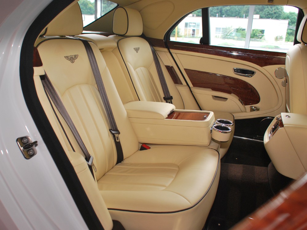 2011 Bentley Mulsanne Image 22