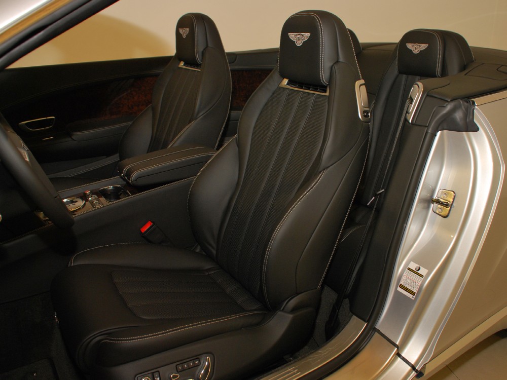 2013 Bentley Continental GT Convertible Image 22