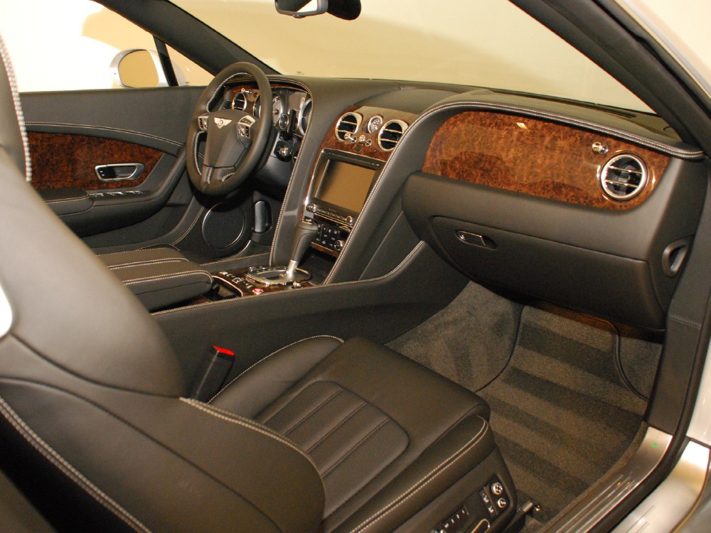 2013 Bentley Continental GT Convertible Image 24