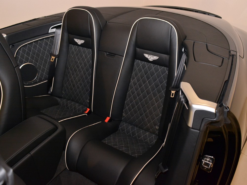 2012 Bentley Continental Supersports Convertible Image 22