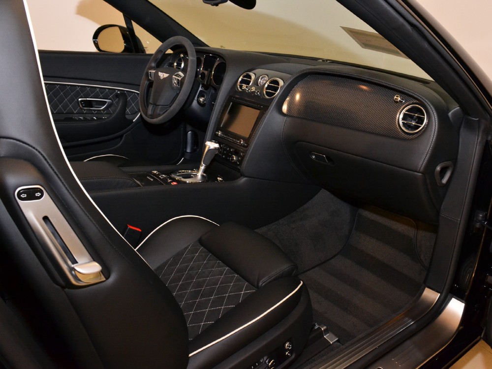 2012 Bentley Continental Supersports Convertible Image 23