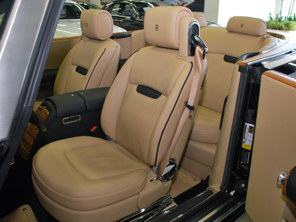 2010 Rolls-Royce Phantom Drophead Coupe Image 22