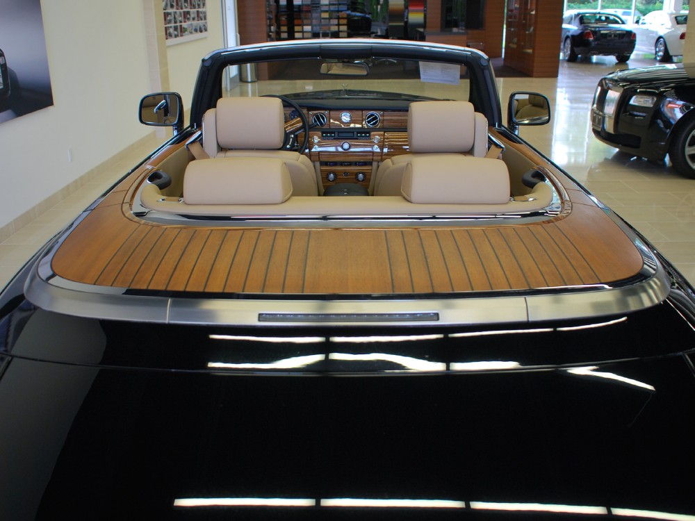 2010 Rolls-Royce Phantom Drophead Coupe Image 28