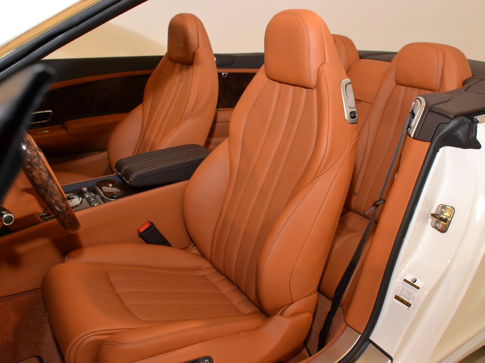 2012 Bentley Continental GT Convertible Image 22