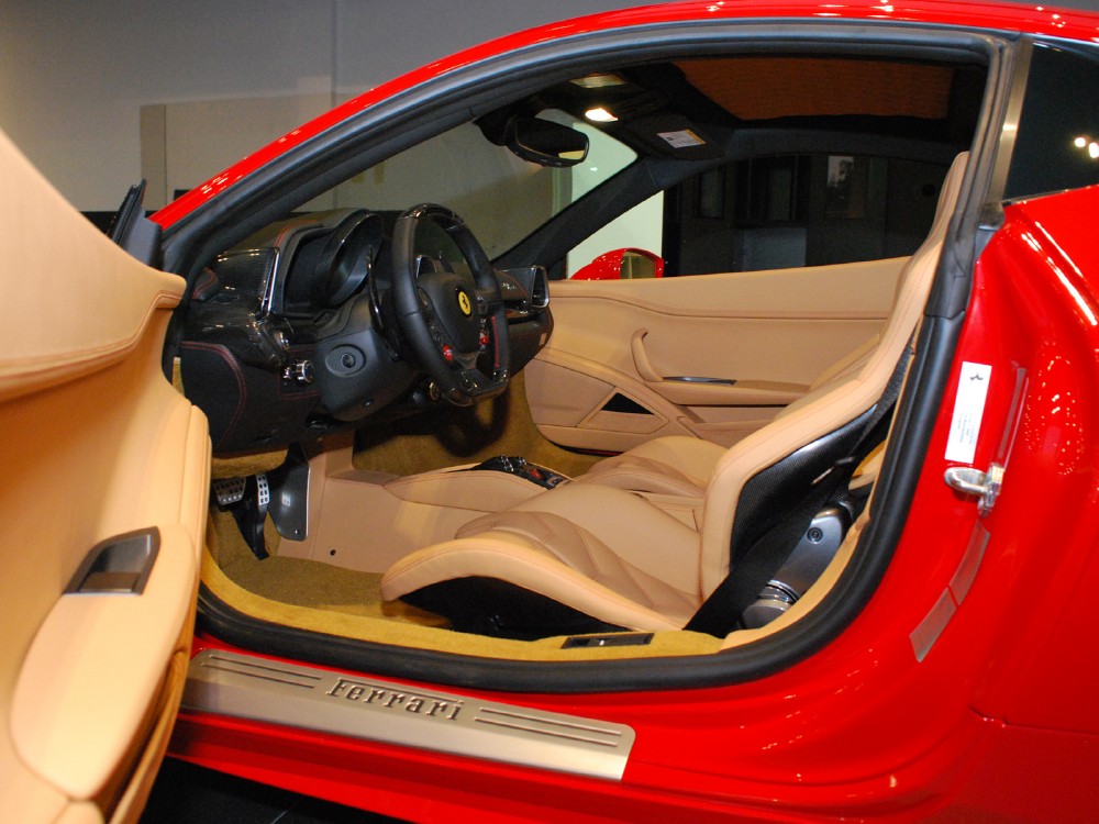 2012 Ferrari 458 Italia Image 12