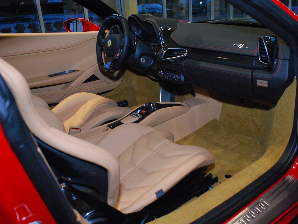 2012 Ferrari 458 Italia Image 14