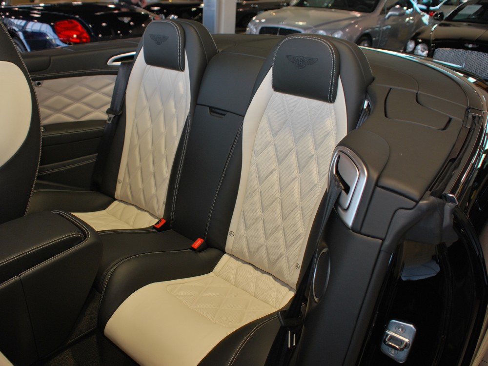 2013 Bentley Continental GT V8 Convertible Image 18