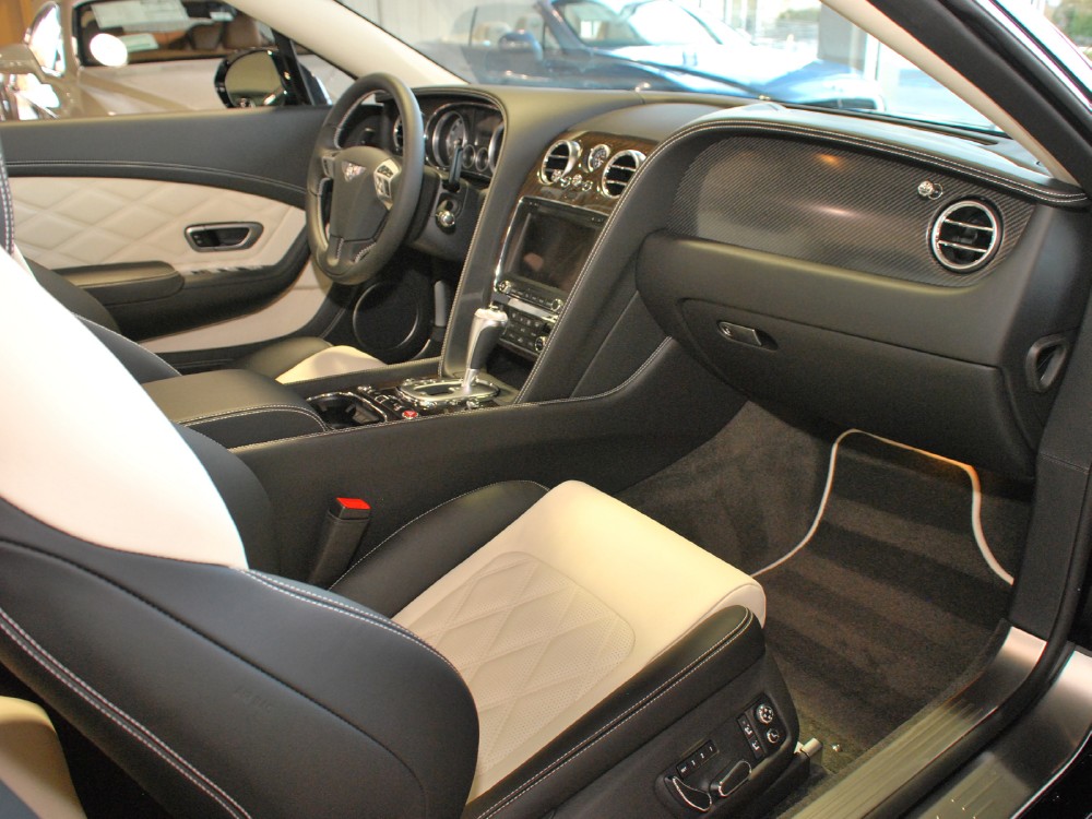 2013 Bentley Continental GT V8 Convertible Image 19