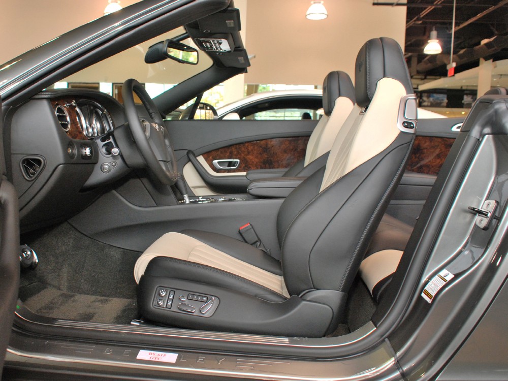 2013 Bentley Continental GT V8 Convertible Image 16