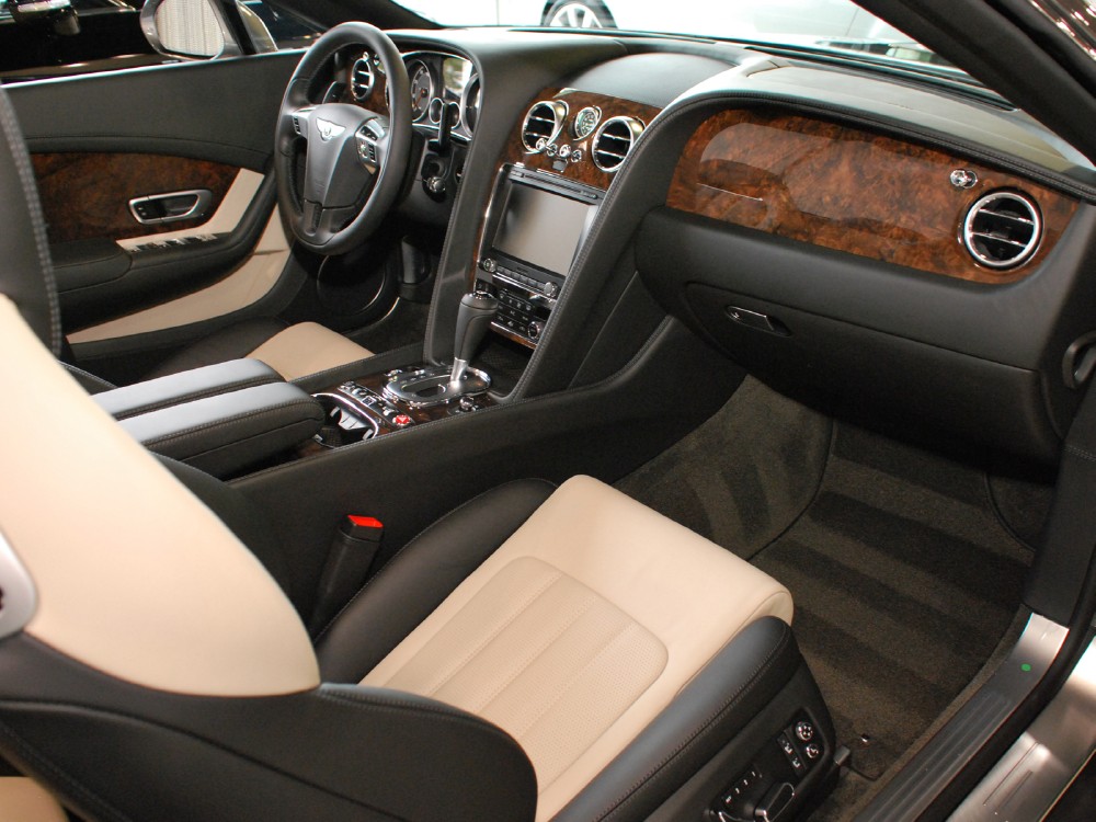 2013 Bentley Continental GT V8 Convertible Image 19