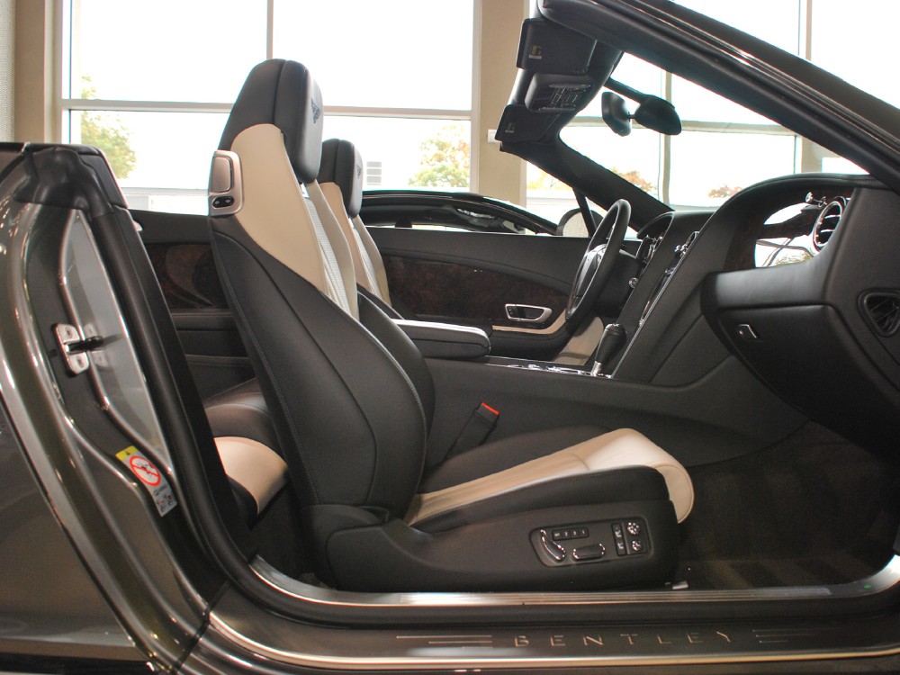 2013 Bentley Continental GT V8 Convertible Image 20